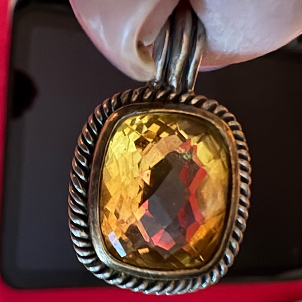 GORGEOUS Michelle Albala sterling pendant with faceted golden citrine
